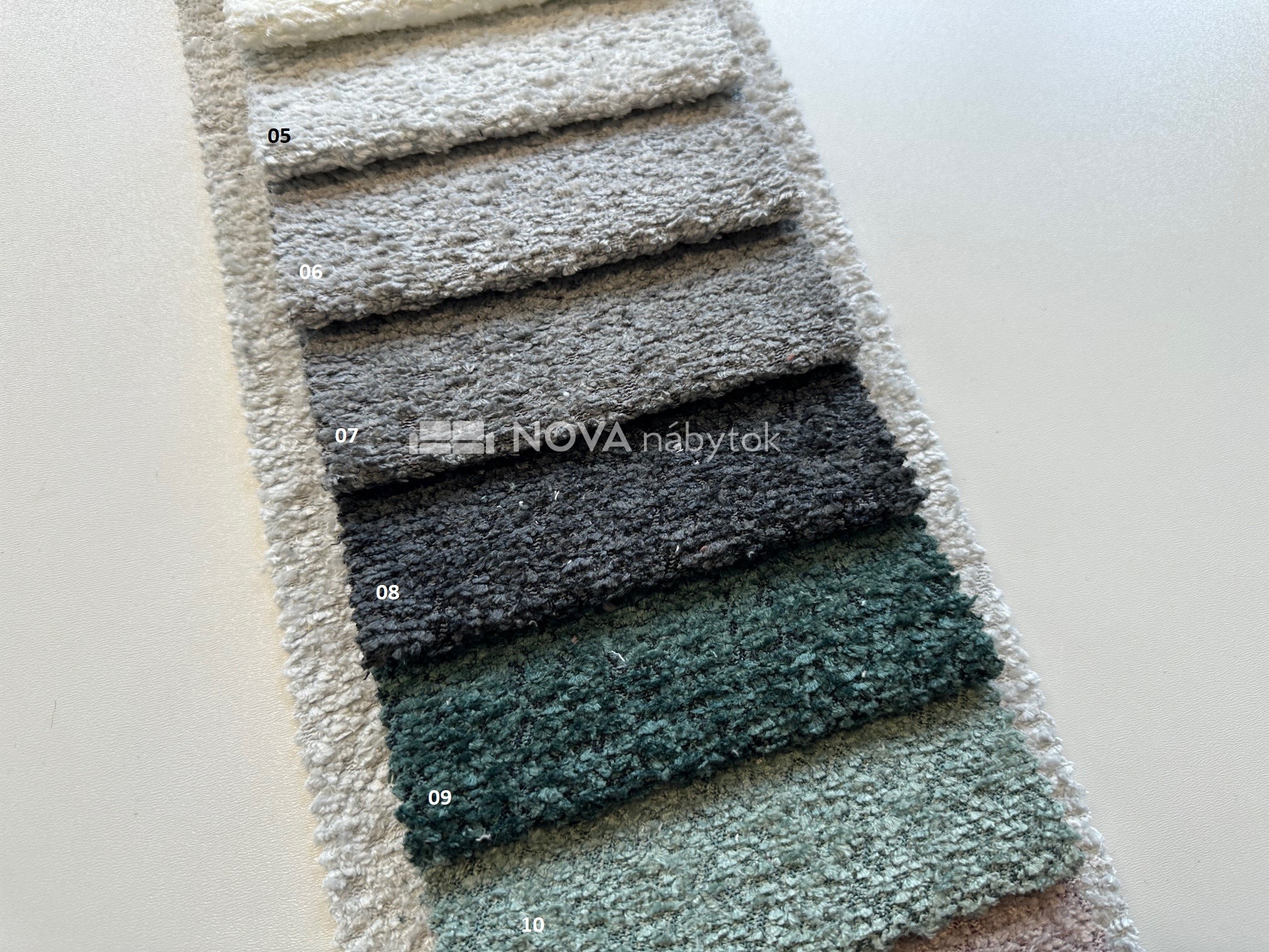 Abriamo (3) potahova latka NOVA nabytok